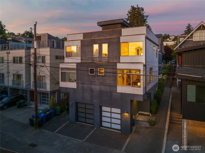 Property photo for 1919 A 9th Avenue W, Seattle photo 30