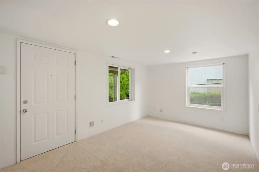 Property photo for 8914 30th Avenue Nw, Seattle photo 20