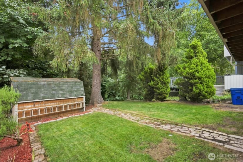 Property photo for 8914 30th Avenue Nw, Seattle photo 25