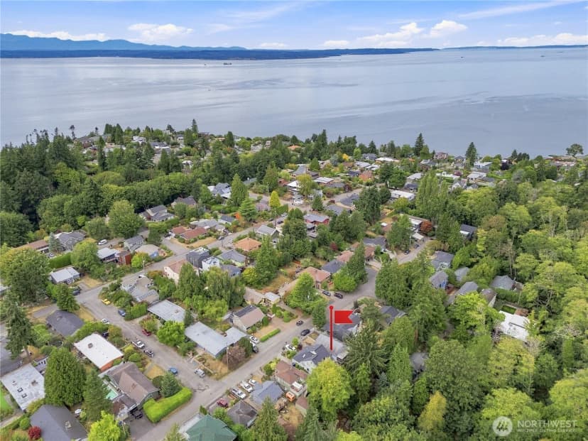 Property photo for 8914 30th Avenue Nw, Seattle photo 34
