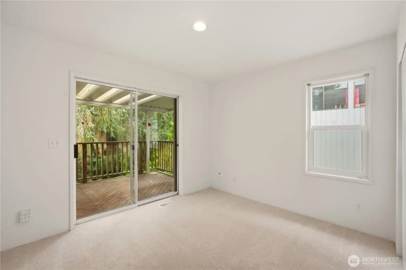 Property photo for 8914 30th Avenue Nw, Seattle photo 15