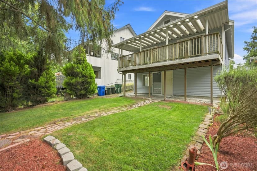 Property photo for 8914 30th Avenue Nw, Seattle photo 30