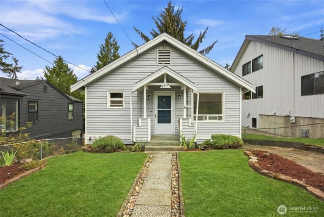 Property photo for 8914 30th Avenue Nw, Seattle