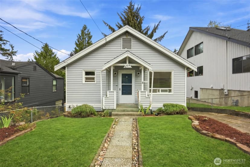 Property photo for 8914 30th Avenue Nw, Seattle