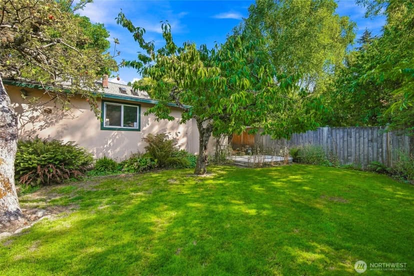 Property photo for 4808 Glenwood Avenue, Everett photo 10