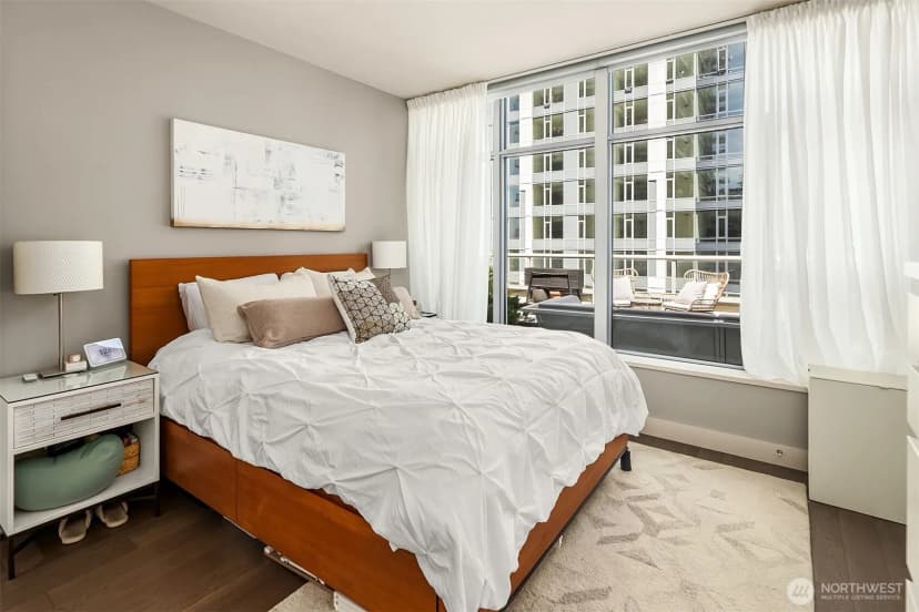 Property photo for 583 Battery Street #702n, Seattle photo 18
