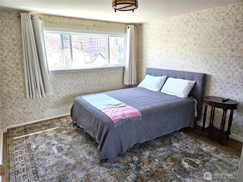 Property photo for 919 2nd Avenue W #407, Seattle photo 9