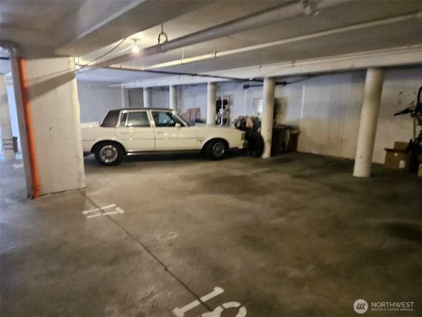 Property photo for 919 2nd Avenue W #407, Seattle photo 22
