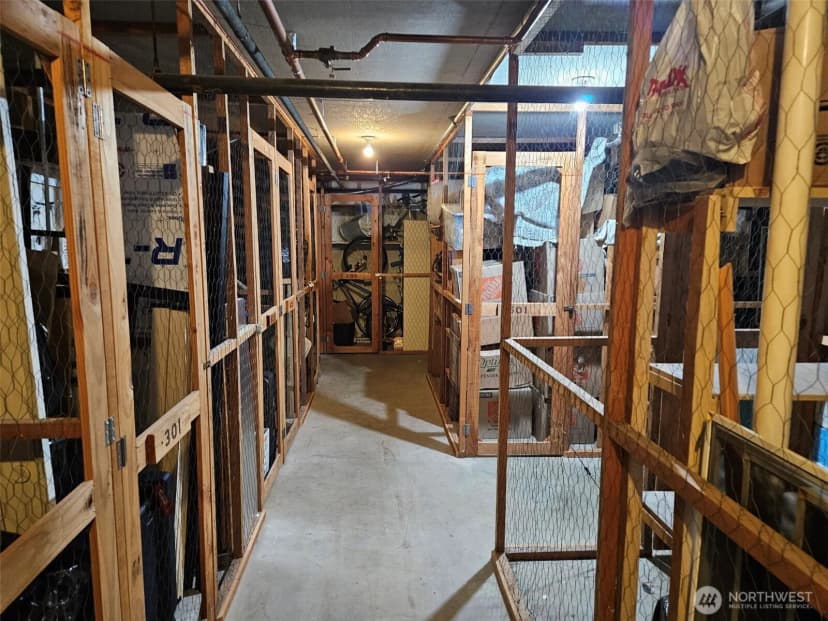 Property photo for 919 2nd Avenue W #407, Seattle photo 20
