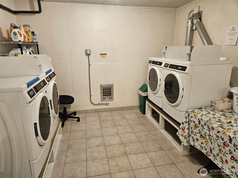 Property photo for 919 2nd Avenue W #407, Seattle photo 16