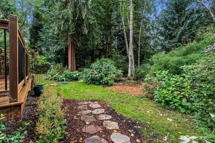 Property photo for 6001 Whale Dancer Court Ne, Suquamish photo 29