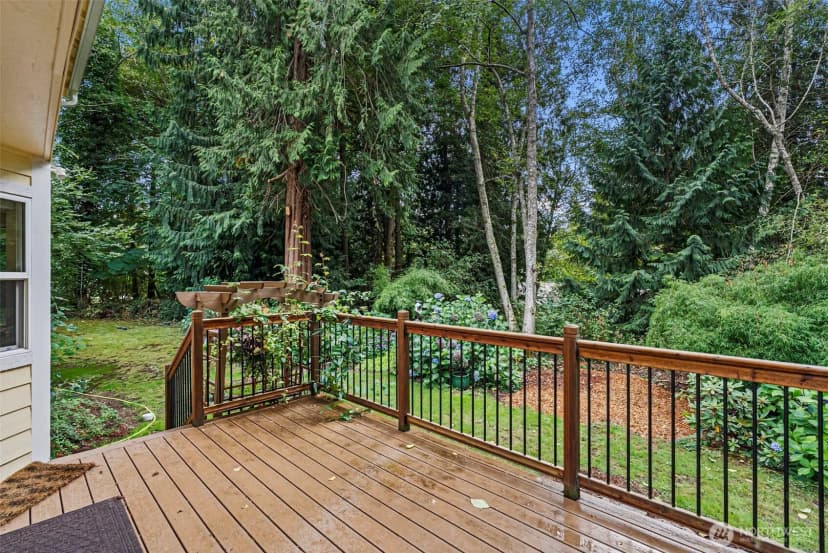 Property photo for 6001 Whale Dancer Court Ne, Suquamish photo 27