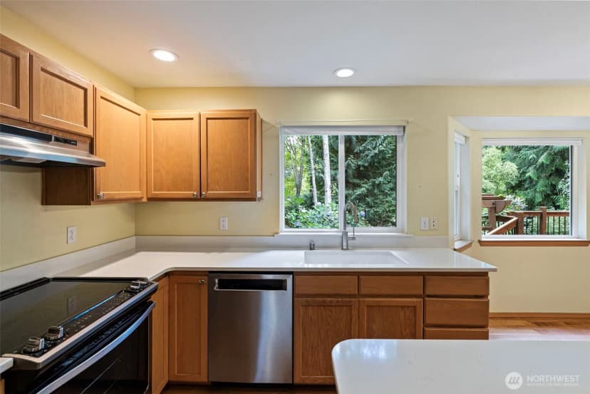 Property photo for 6001 Whale Dancer Court Ne, Suquamish photo 8