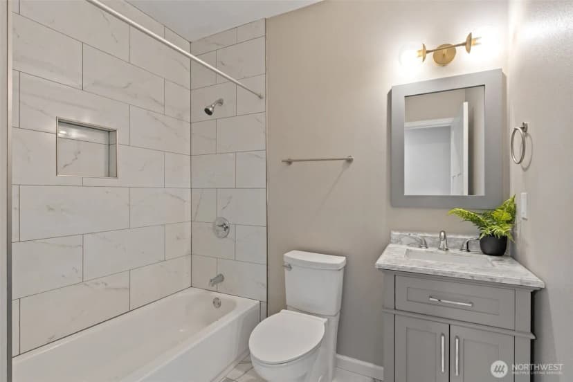 Property photo for 9417 Winona Street Sw, Lakewood photo 12
