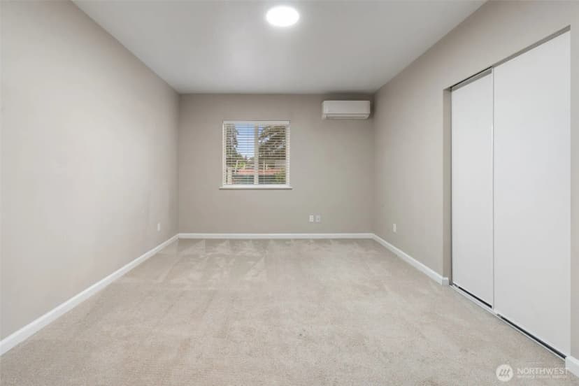 Property photo for 9417 Winona Street Sw, Lakewood photo 20