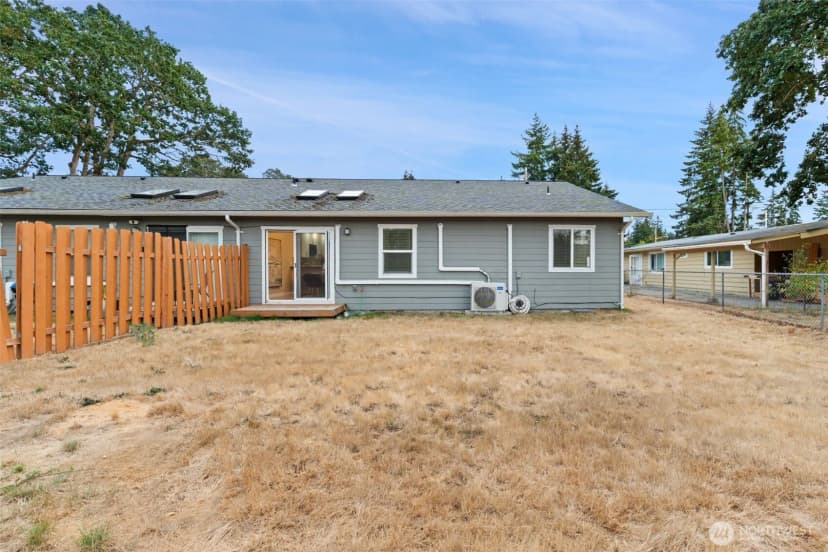 Property photo for 9417 Winona Street Sw, Lakewood photo 21
