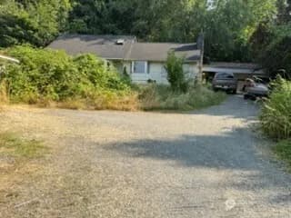 Property photo for 806 15th Avenue Se, Puyallup photo 9