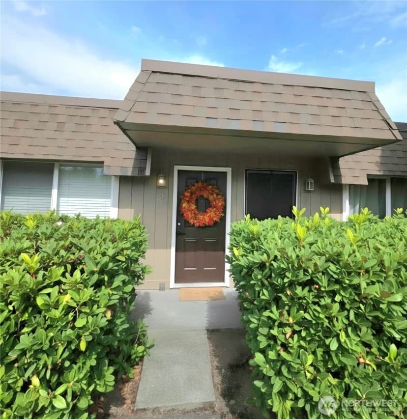 Property photo for 9811 Whitman Avenue Sw #2, Lakewood