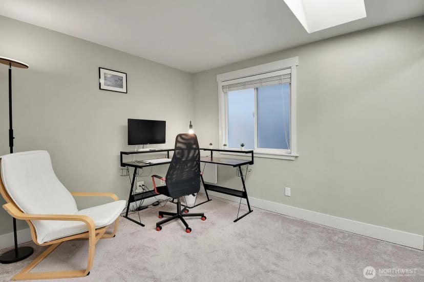 Property photo for 15406 Ne 15th Place #d24, Bellevue photo 15