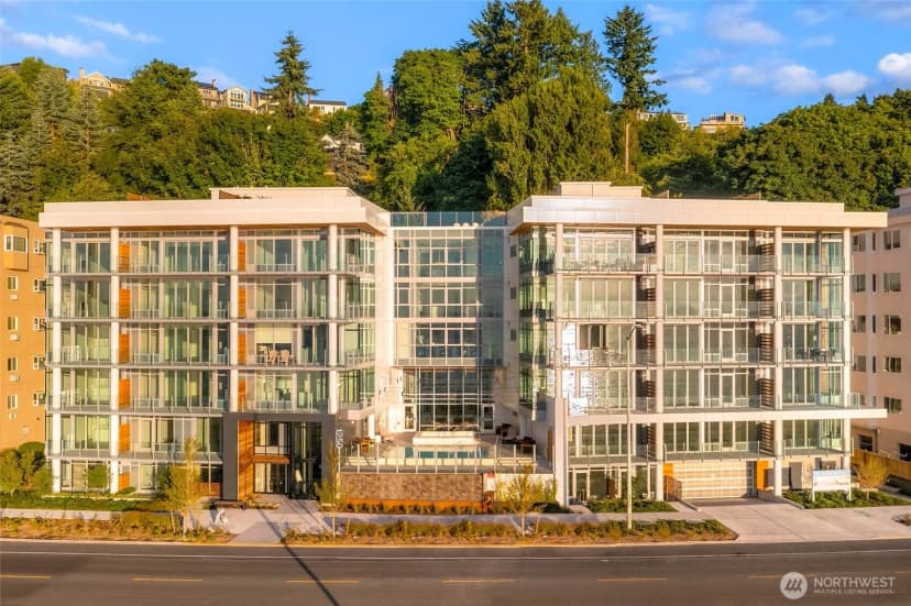 Property photo for 1250 Alki Avenue Sw #pha, Seattle photo 31