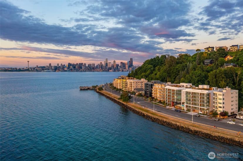 Property photo for 1250 Alki Avenue Sw #pha, Seattle photo 30