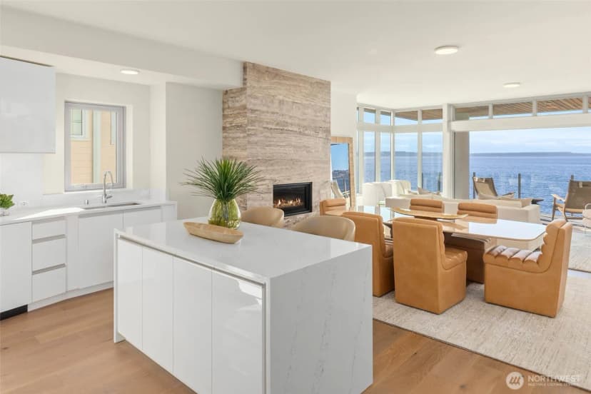 Property photo for 1250 Alki Avenue Sw #pha, Seattle photo 11