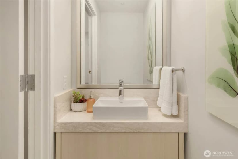 Property photo for 1250 Alki Avenue Sw #pha, Seattle photo 24