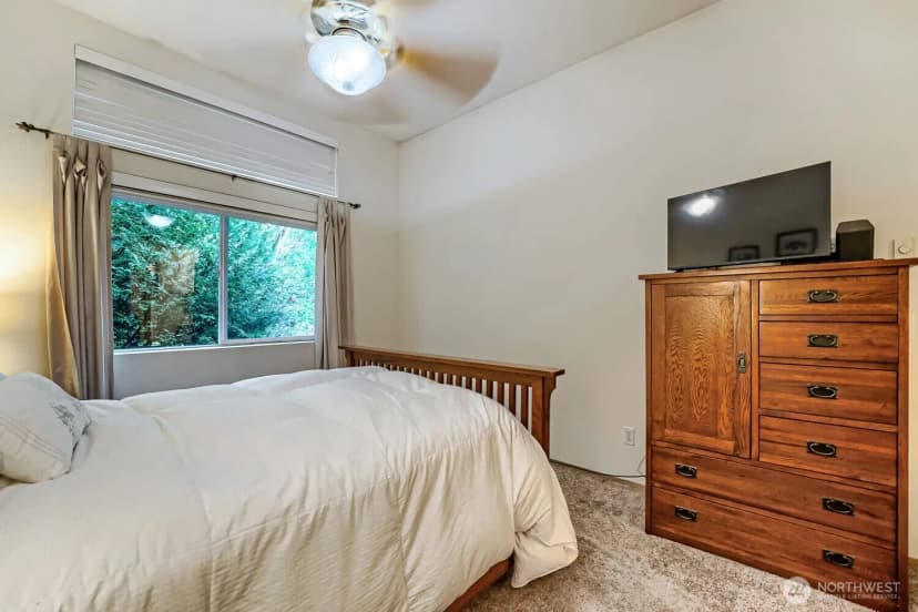 Property photo for 5933 S 234th Place #2-5, Kent photo 20