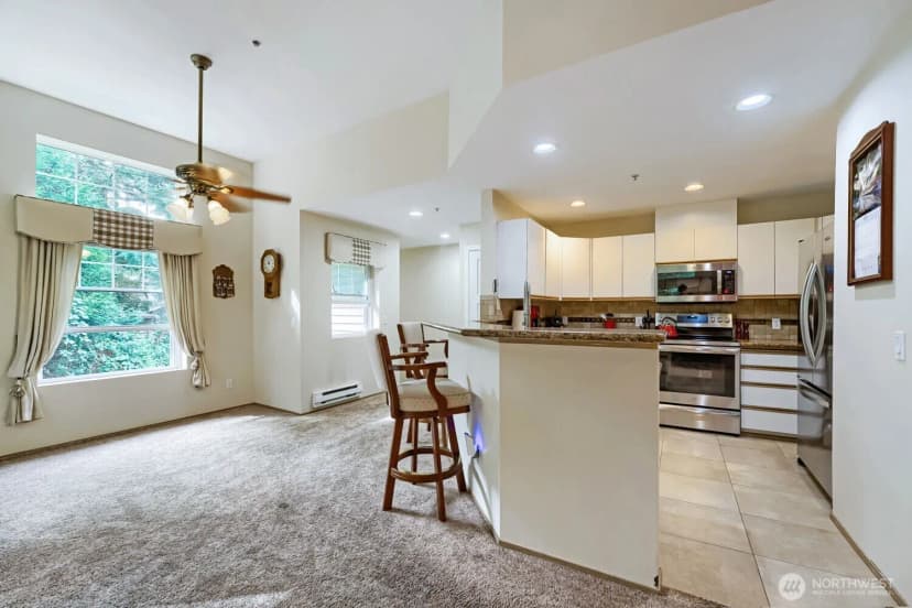 Property photo for 5933 S 234th Place #2-5, Kent photo 13