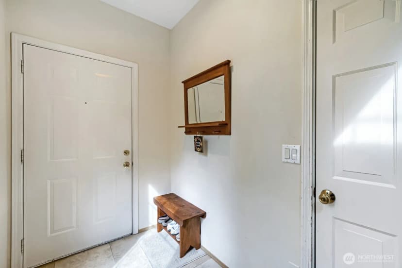 Property photo for 5933 S 234th Place #2-5, Kent photo 4