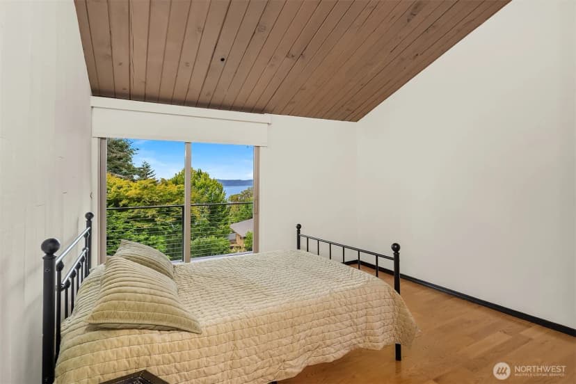 Property photo for 2605 Sw 151st Place, Burien photo 29
