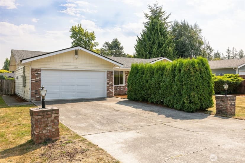 Property photo for 4898 Seafair Drive, Blaine photo 24