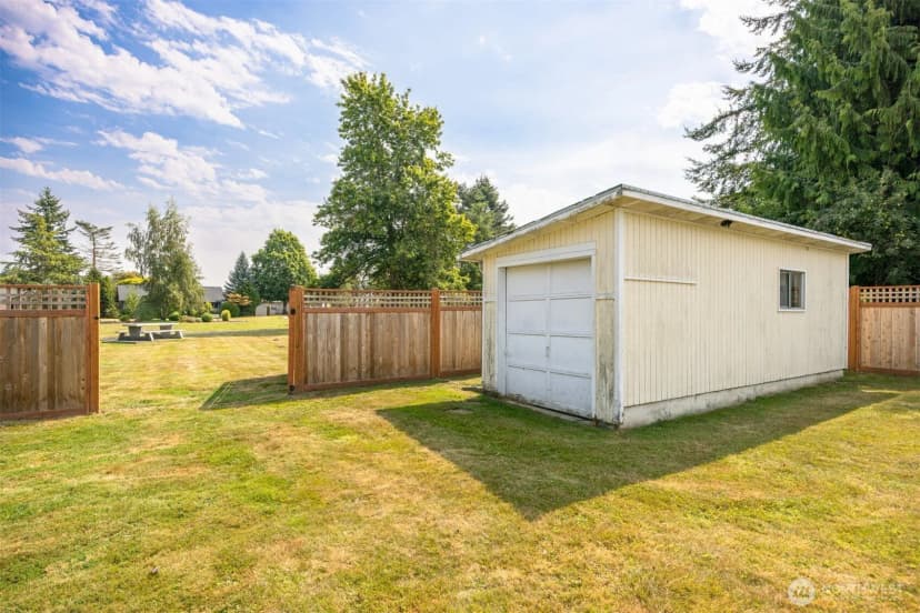 Property photo for 4898 Seafair Drive, Blaine photo 30