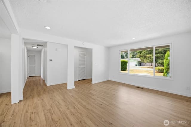 Property photo for 4898 Seafair Drive, Blaine photo 5