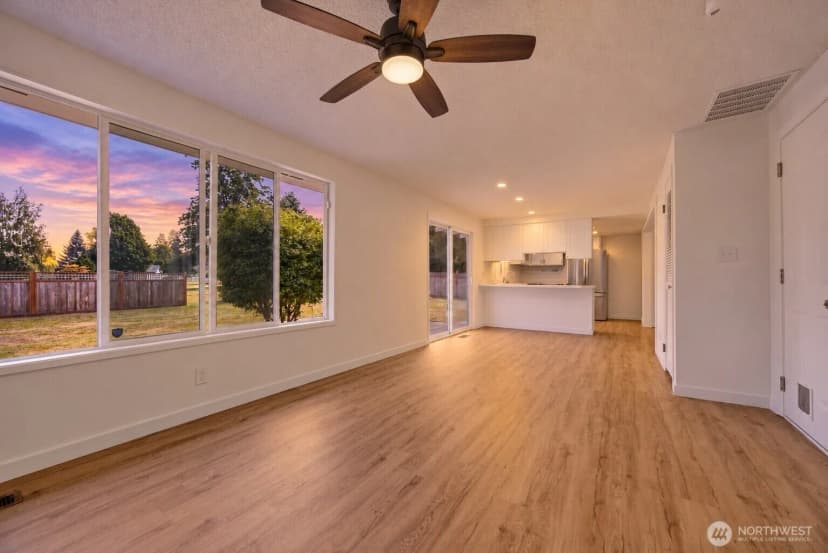 Property photo for 4898 Seafair Drive, Blaine photo 13