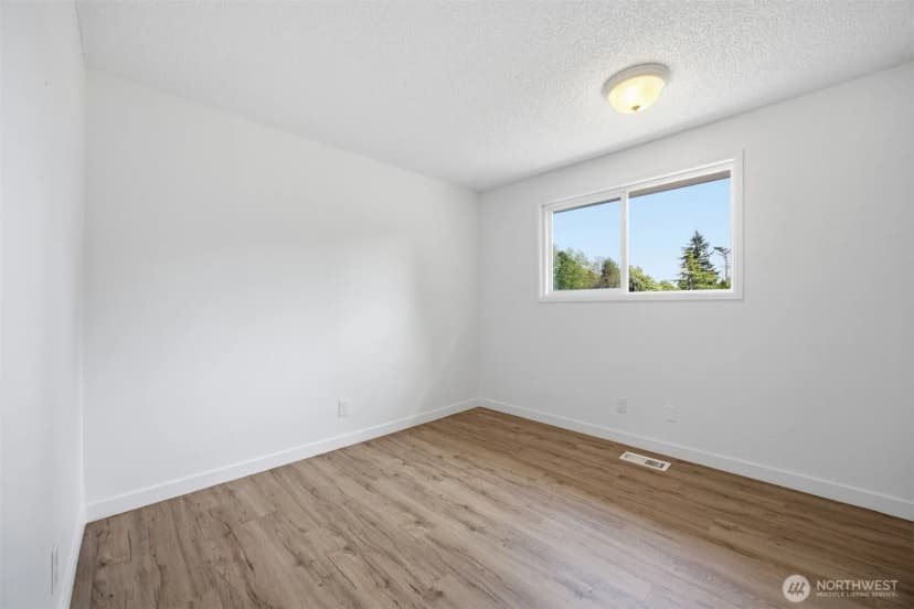Property photo for 4898 Seafair Drive, Blaine photo 22