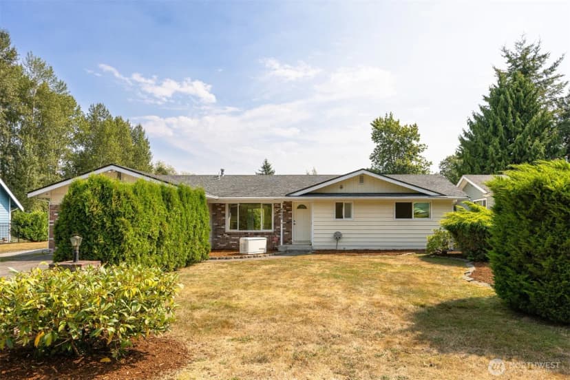 Property photo for 4898 Seafair Drive, Blaine photo 2