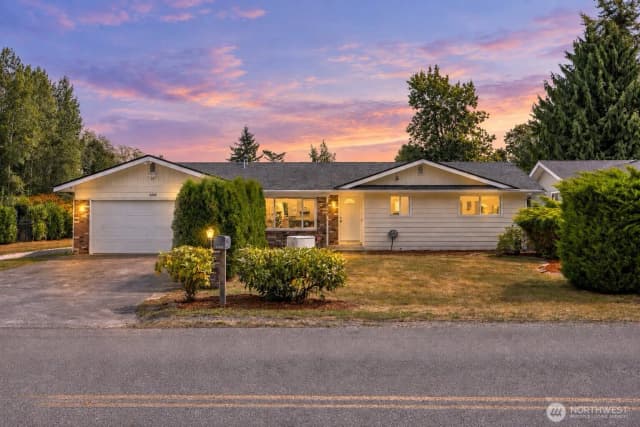 Property photo for 4898 Seafair Drive, Blaine