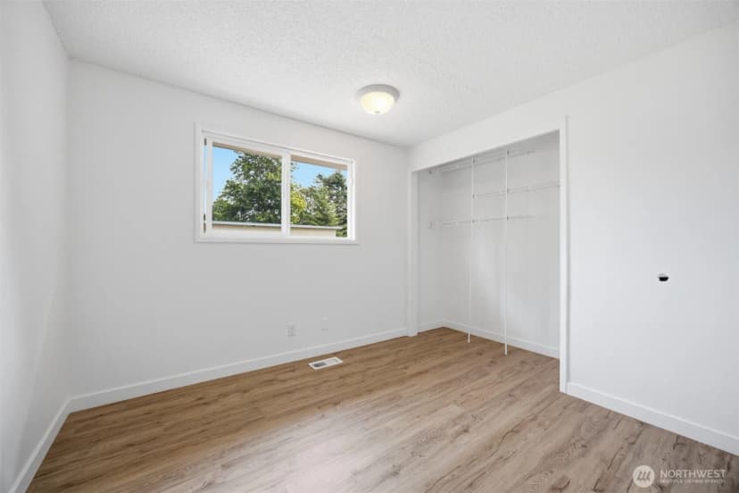 Property photo for 4898 Seafair Drive, Blaine photo 23