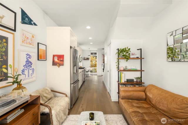 Property photo for 1829 11 Avenue W #d, Seattle photo 5