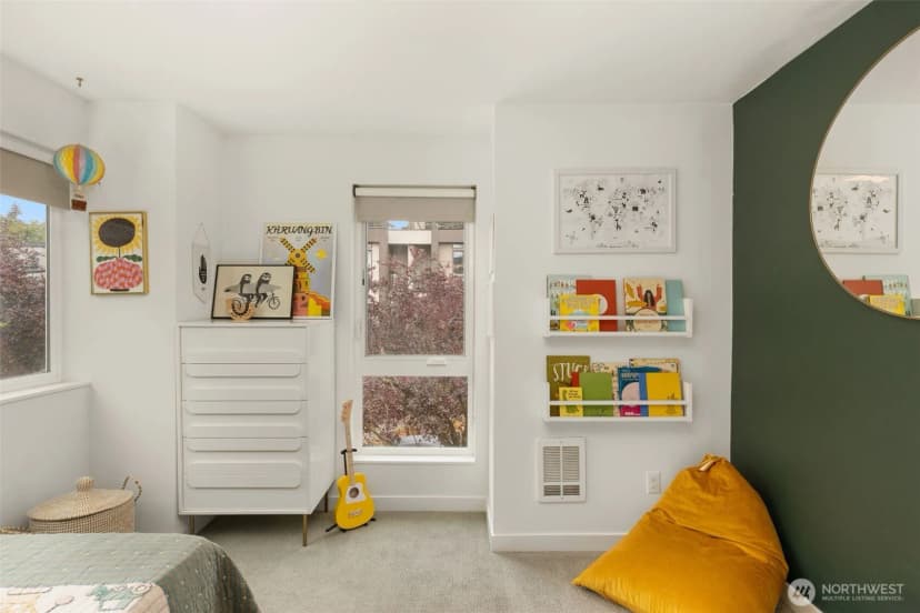 Property photo for 1829 11 Avenue W #d, Seattle photo 14