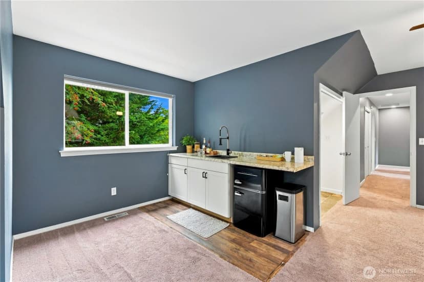Property photo for 2219 116th Avenue Ne, Lake Stevens photo 9