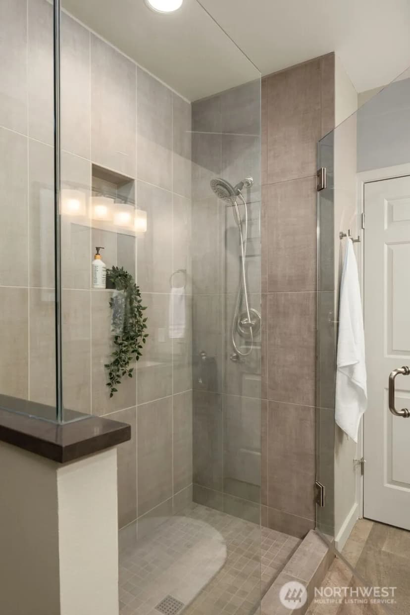 Property photo for 322 5th Avenue #302, Kirkland photo 29