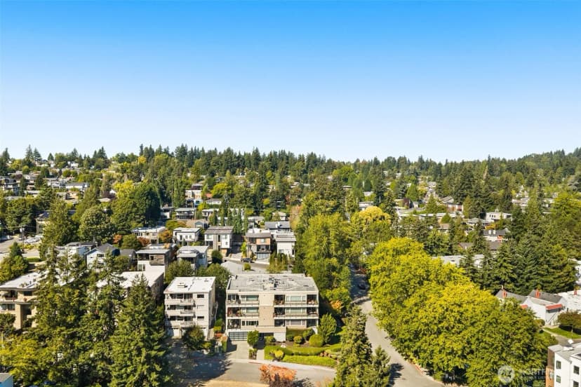 Property photo for 322 5th Avenue #302, Kirkland photo 36