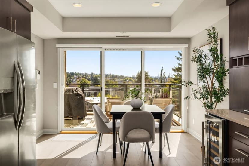 Property photo for 322 5th Avenue #302, Kirkland photo 13