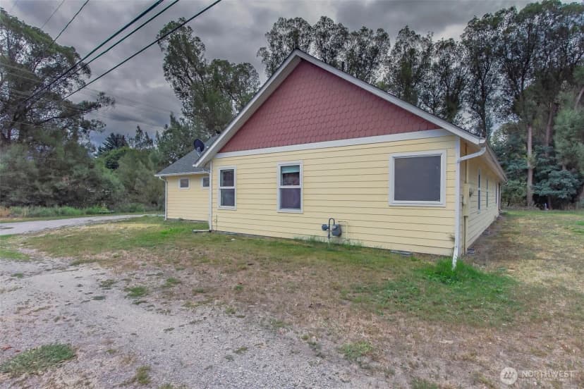 Property photo for 216 S 3rd Street W, Chewelah photo 8