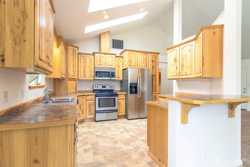 Property photo for 216 S 3rd Street W, Chewelah photo 18