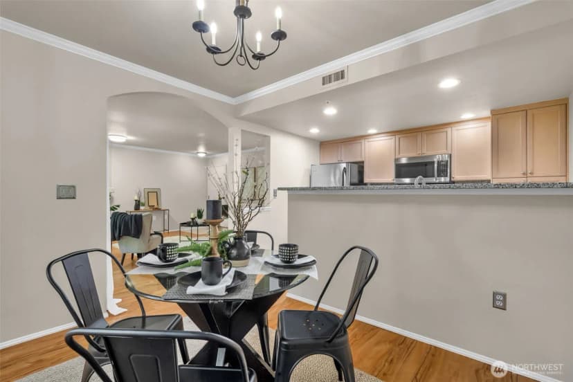 Property photo for 25235 Se Klahanie Boulevard #n102, Sammamish photo 8