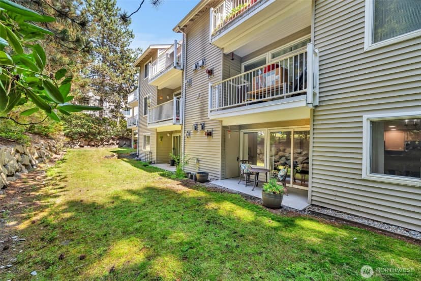 Property photo for 25235 Se Klahanie Boulevard #n102, Sammamish photo 27