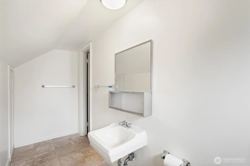 Property photo for 9917 Ne 190th Street, Bothell photo 11